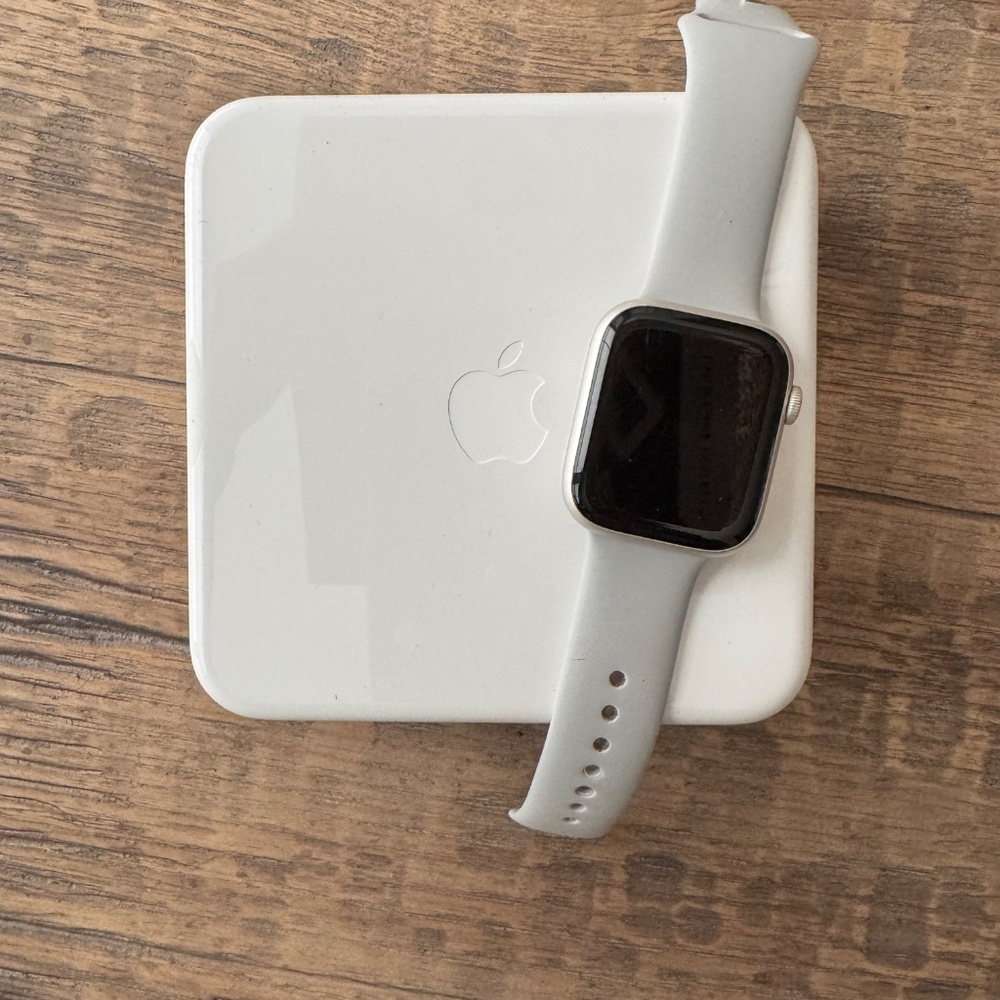 Apple Watch Hard Plastic Empty Storage Case